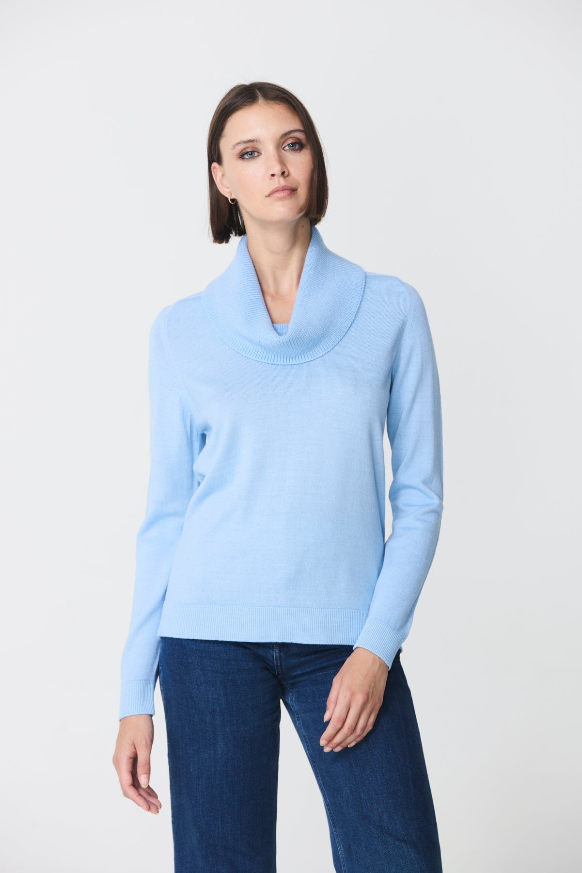 Cowl neck jumper