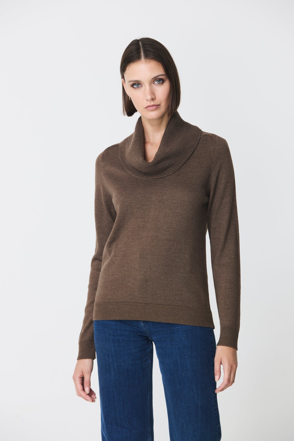 Cowl neck jumper