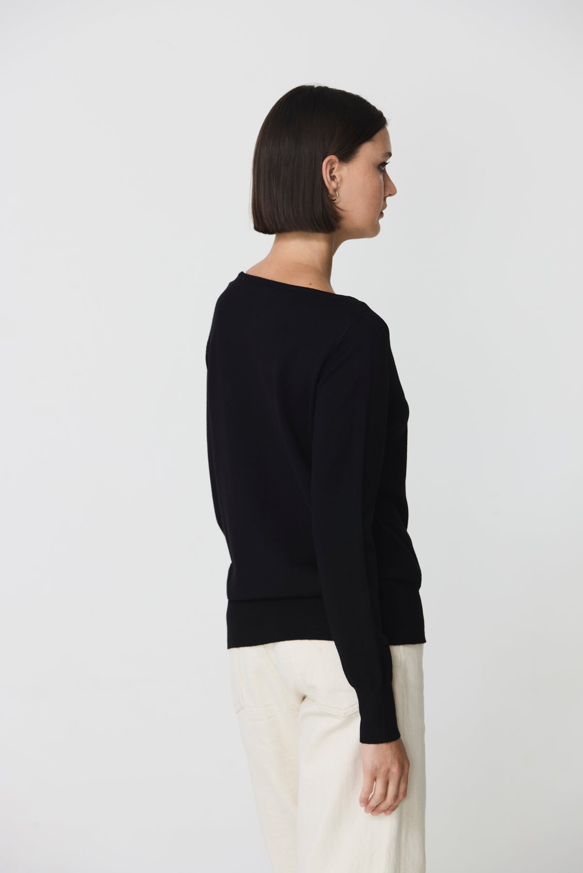 Boat neck sweater