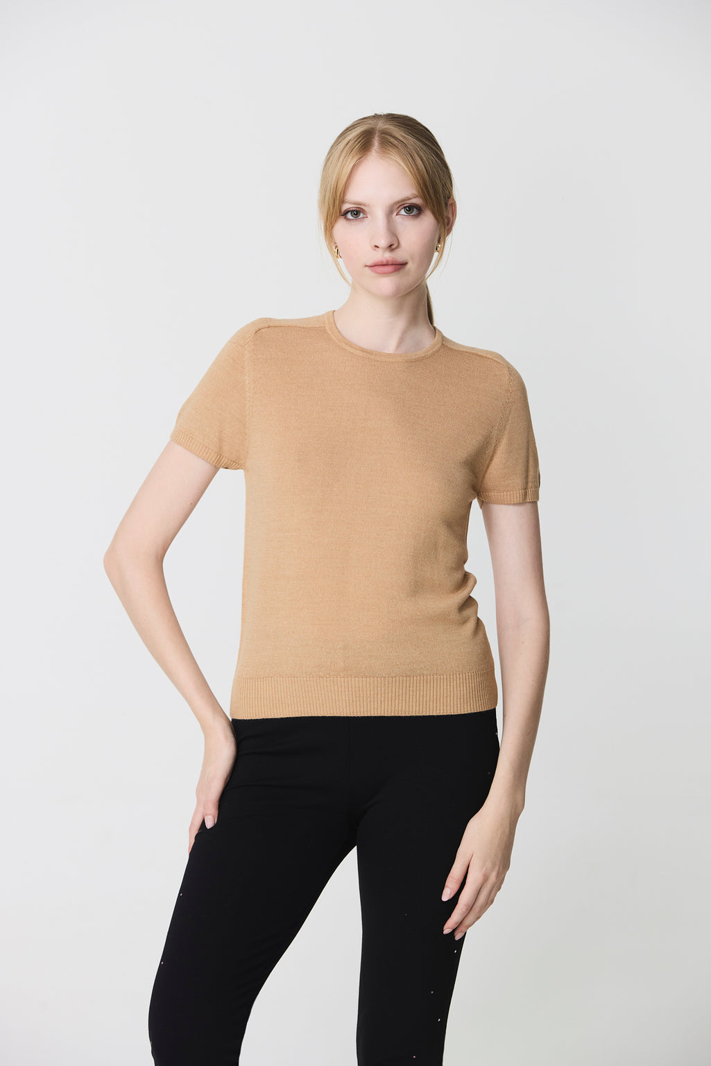 Women's round neck twinset