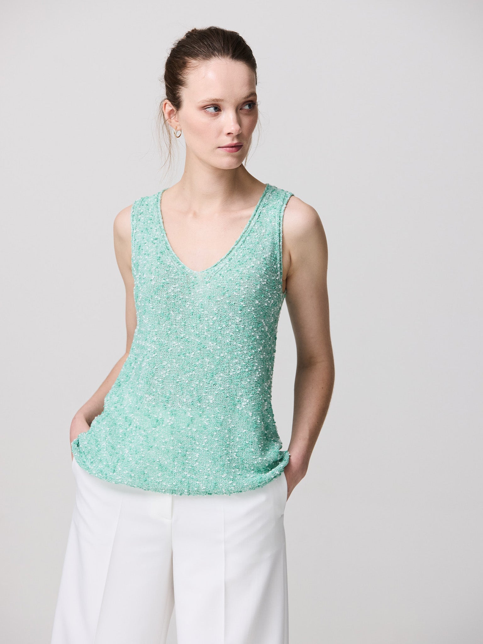 Tank top jersey with cotton thread knitting