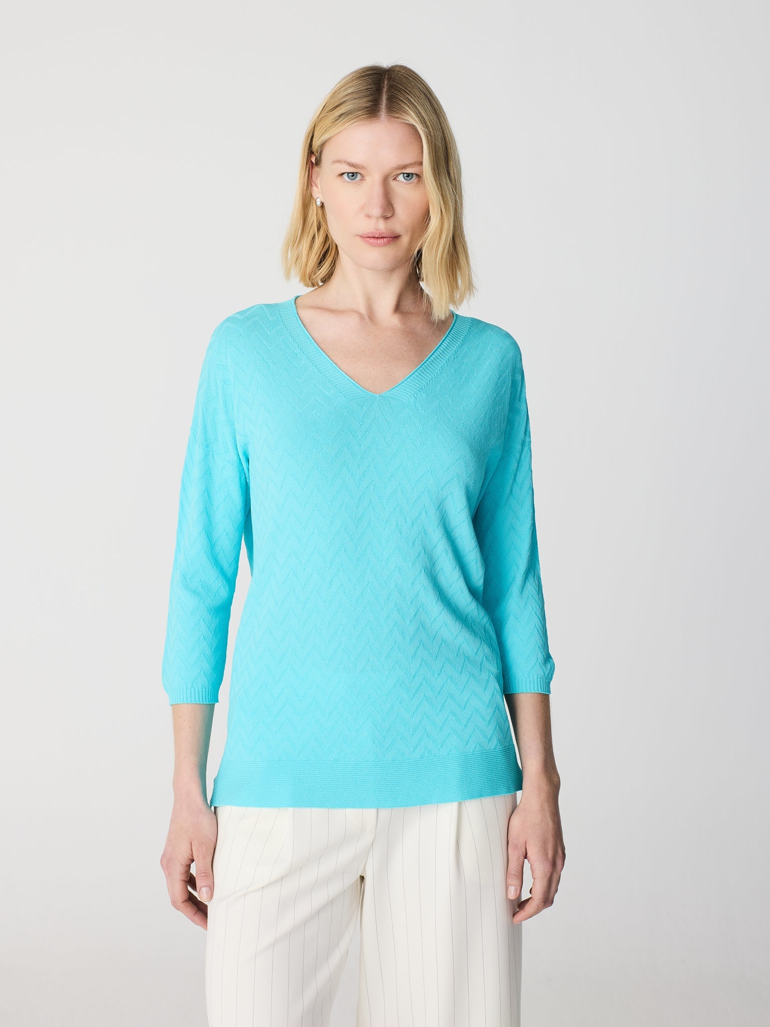 Zig-zag V-neck 3/4 sleeve jersey