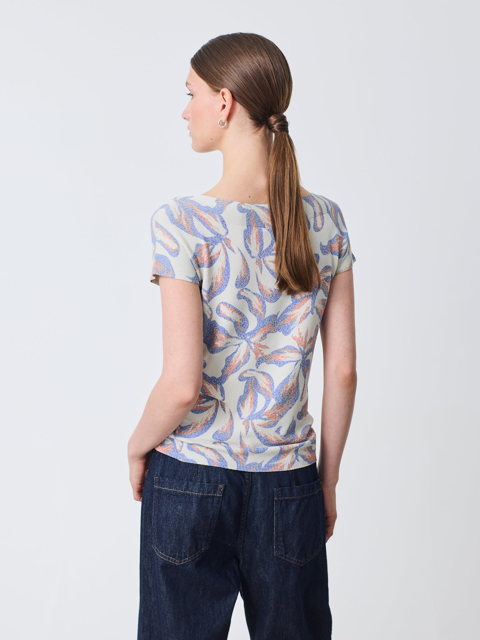 Jersey cuello barco estampado de flores