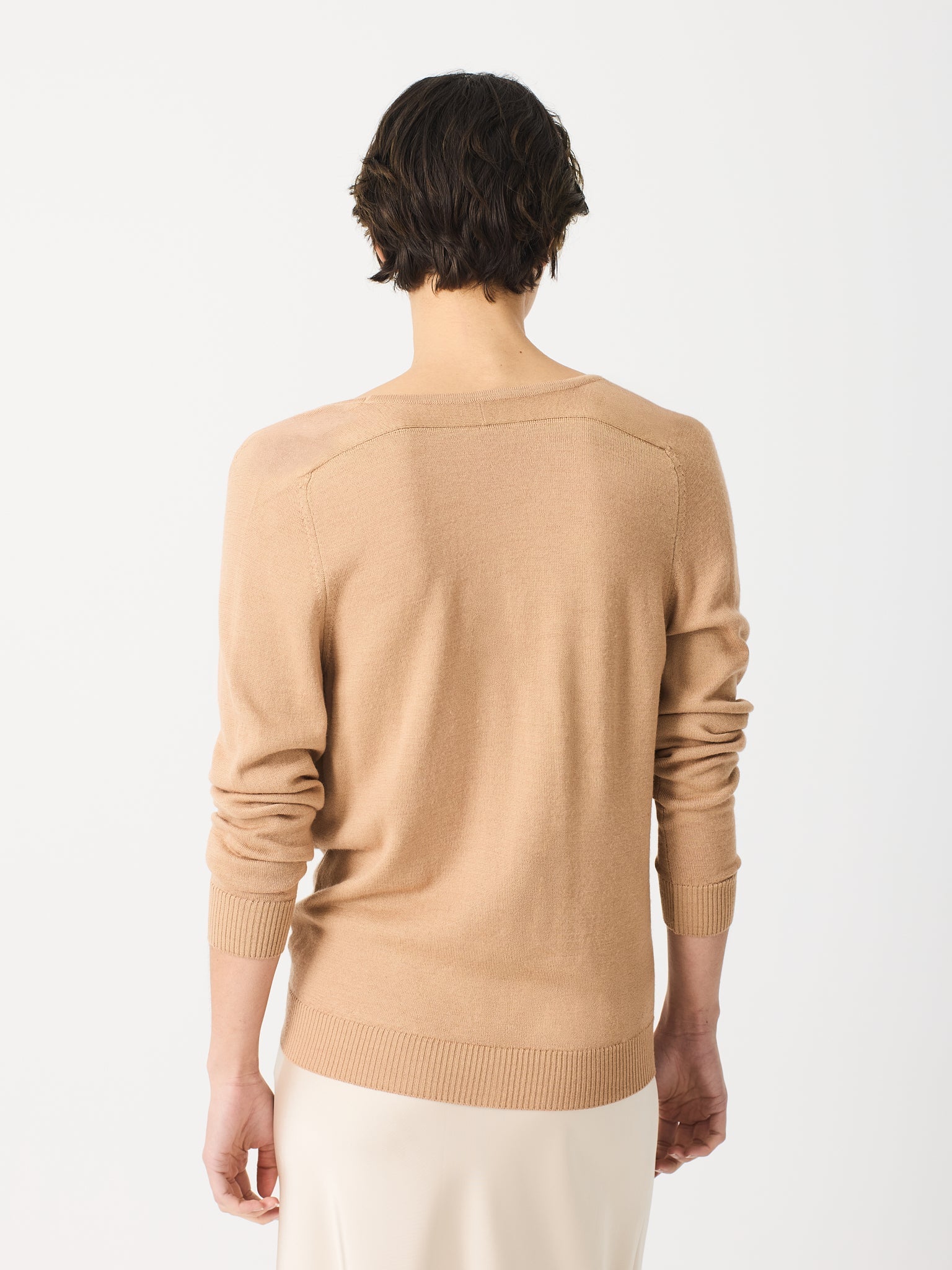 Chaqueta básica cuello pico
